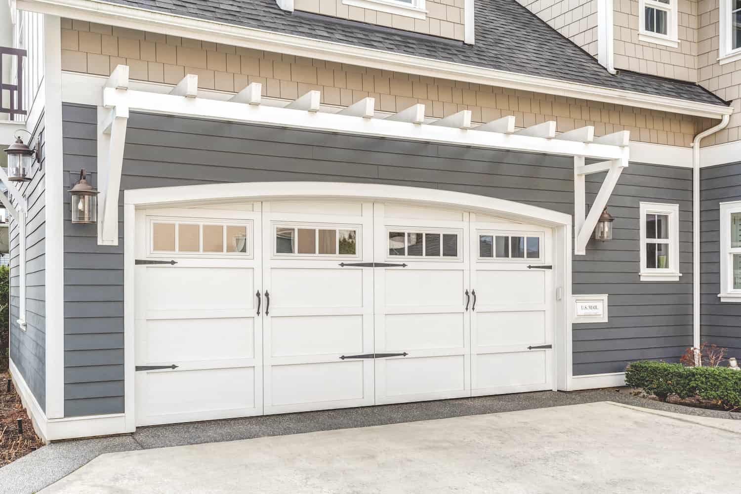 Minimalist Garage Door Experts Atlanta for Simple Design